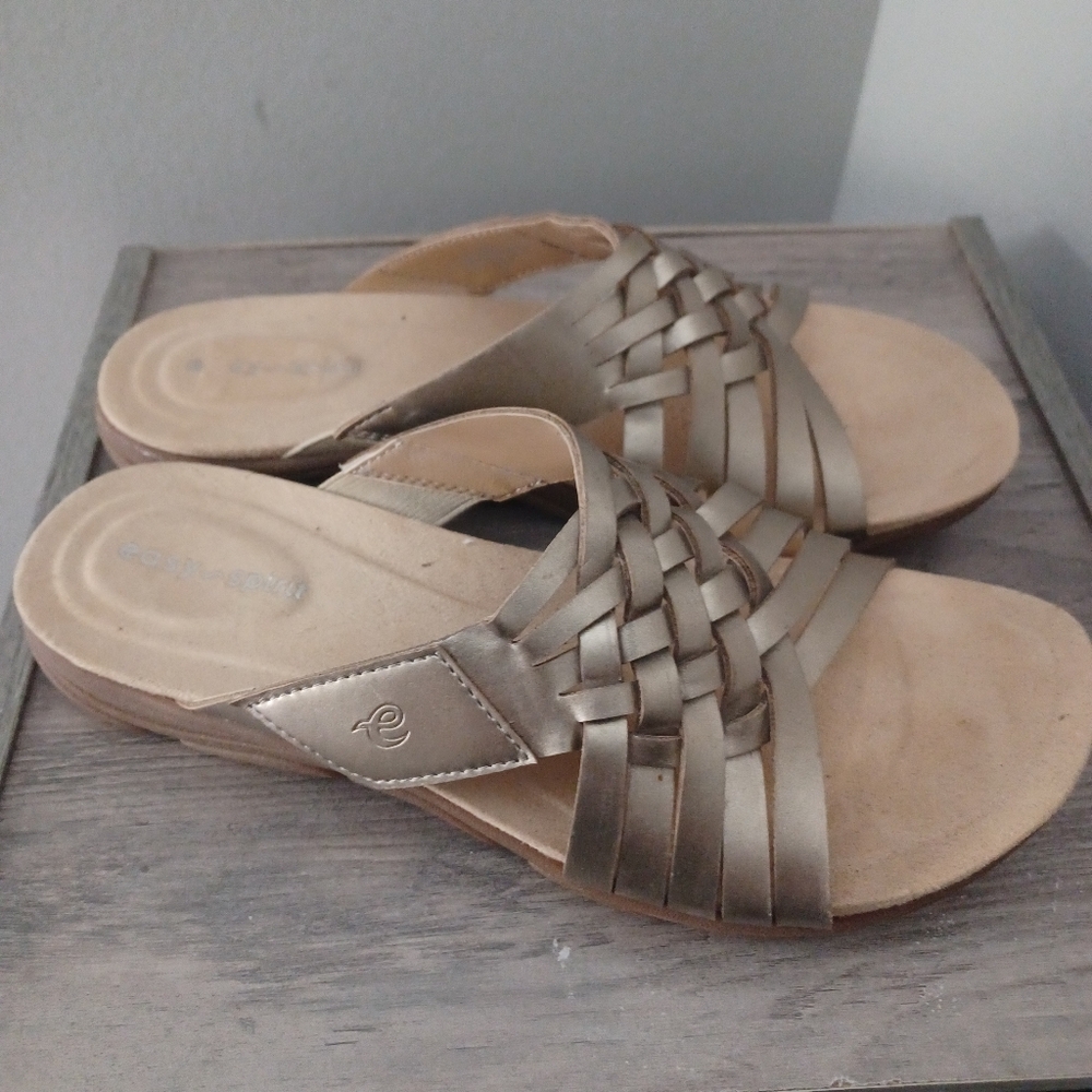 Easy Spirit Meadow Woven Slip On Sandals Gold Sz 6